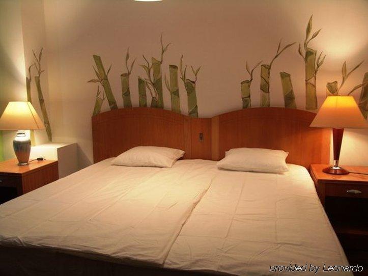 Green Energy Rooms Krakow Phòng bức ảnh